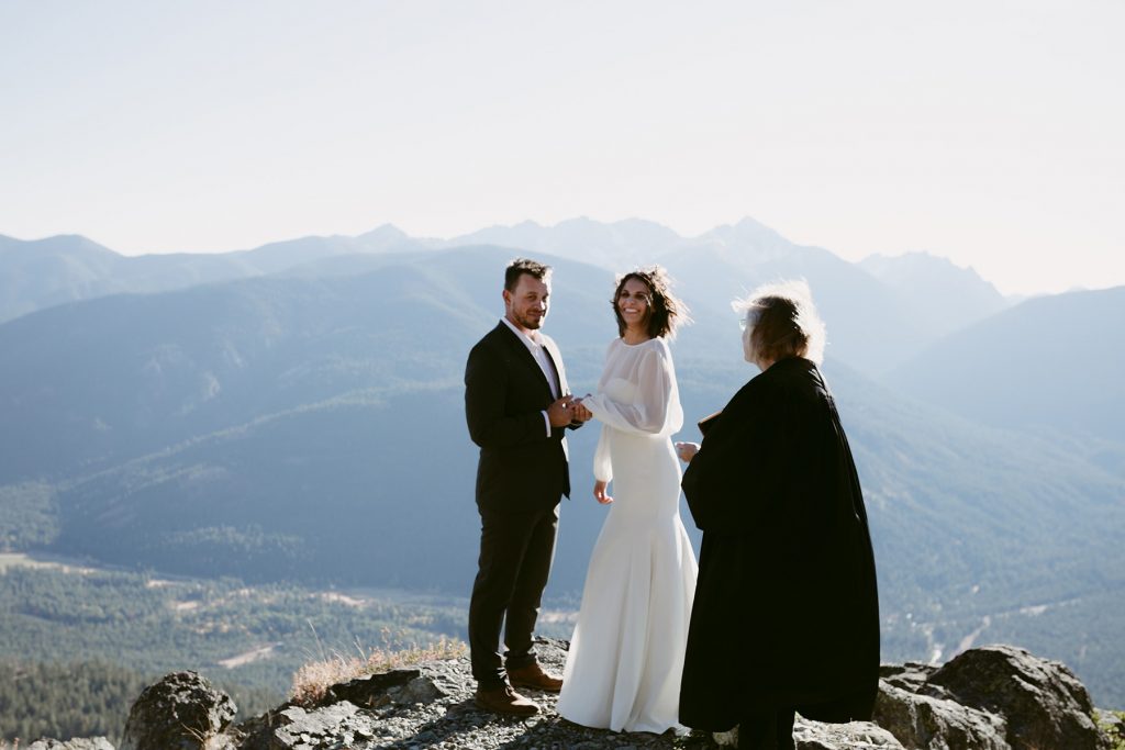Mountain Elopement Washington 