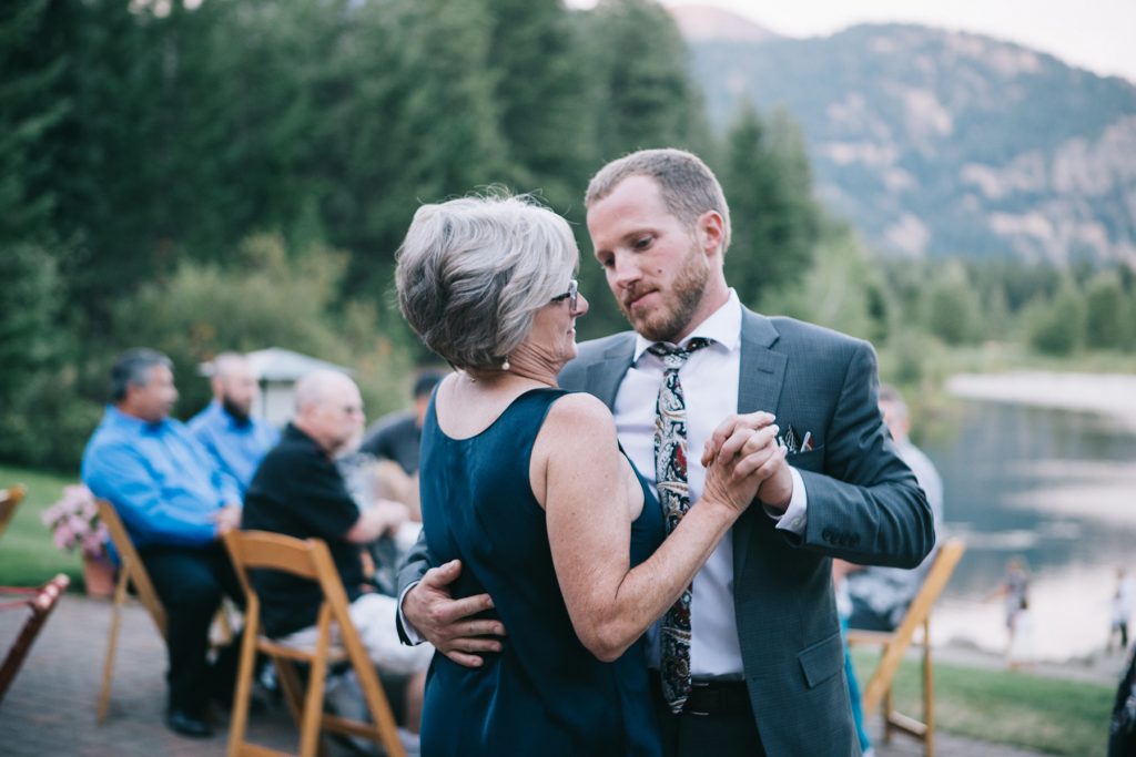 Adventure Mountain Elopement Methow Valley