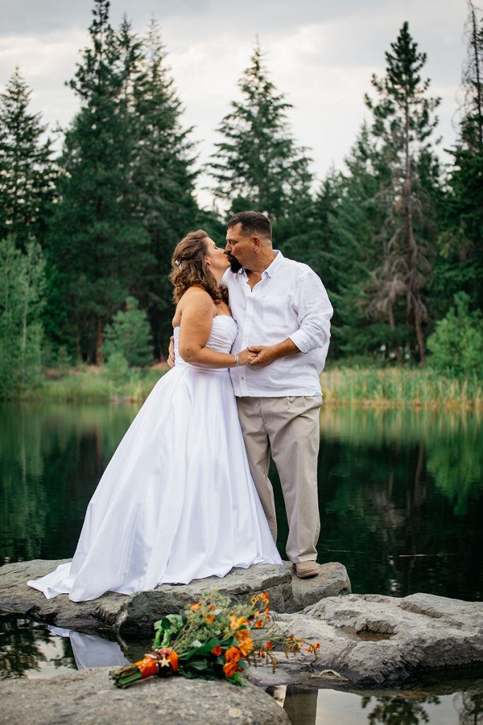Freestone Inn Methow Valley Wedding