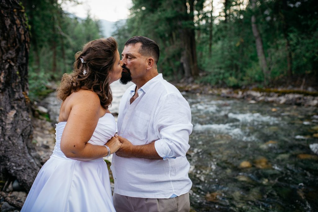 Freestone Inn Methow Valley Wedding