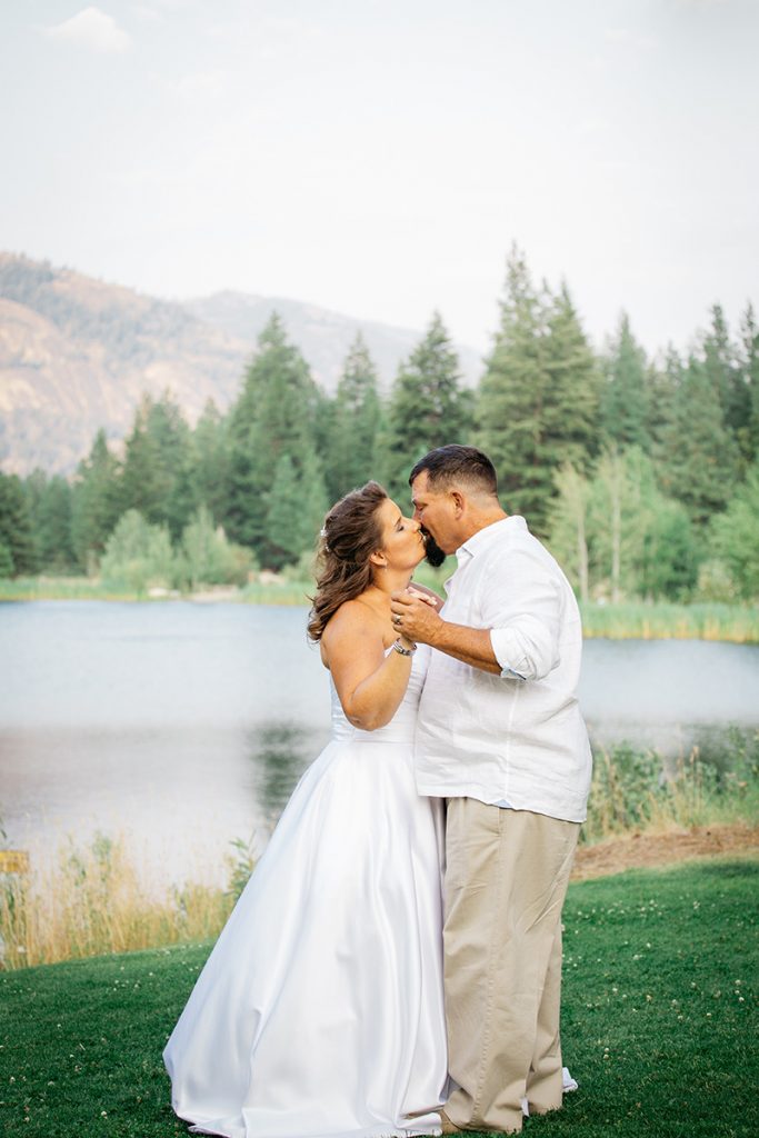 Freestone Inn Methow Valley Wedding