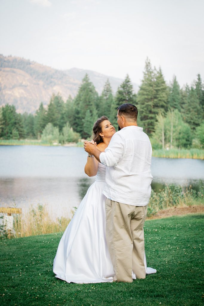 Freestone Inn Methow Valley Wedding