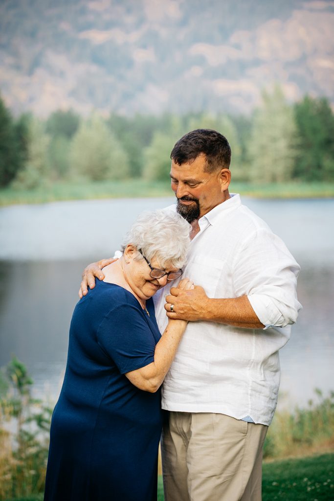 Freestone Inn Methow Valley Wedding