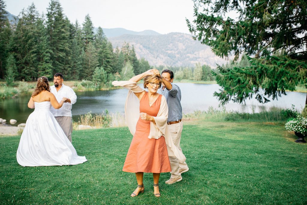 Freestone Inn Methow Valley Wedding