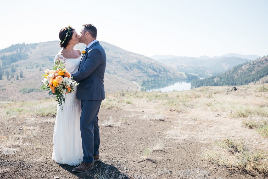 Sun Mountain Lodge Methow Wedding