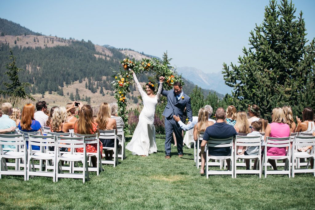Sun Mountain Lodge Methow Wedding