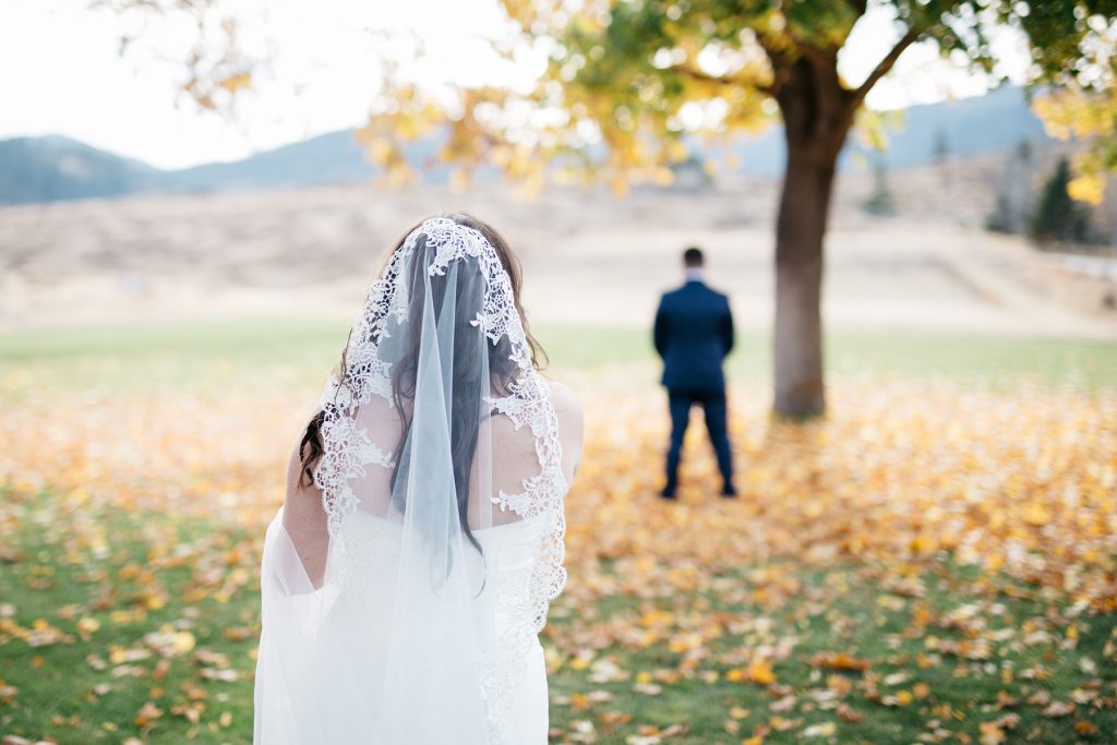 Sun Mountain Lodge Wedding Photographer