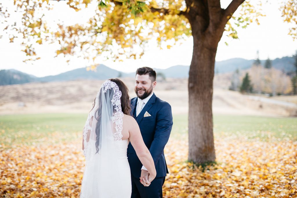 Sun Mountain Lodge Wedding Photographer