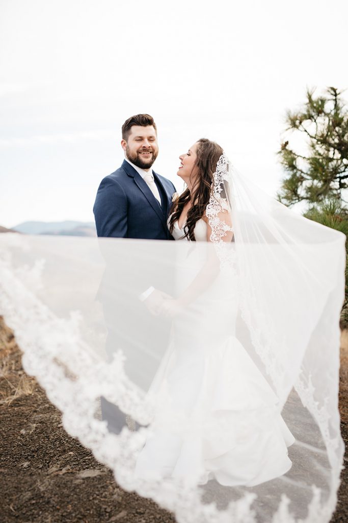 Sun Mountain Lodge Wedding Photographer