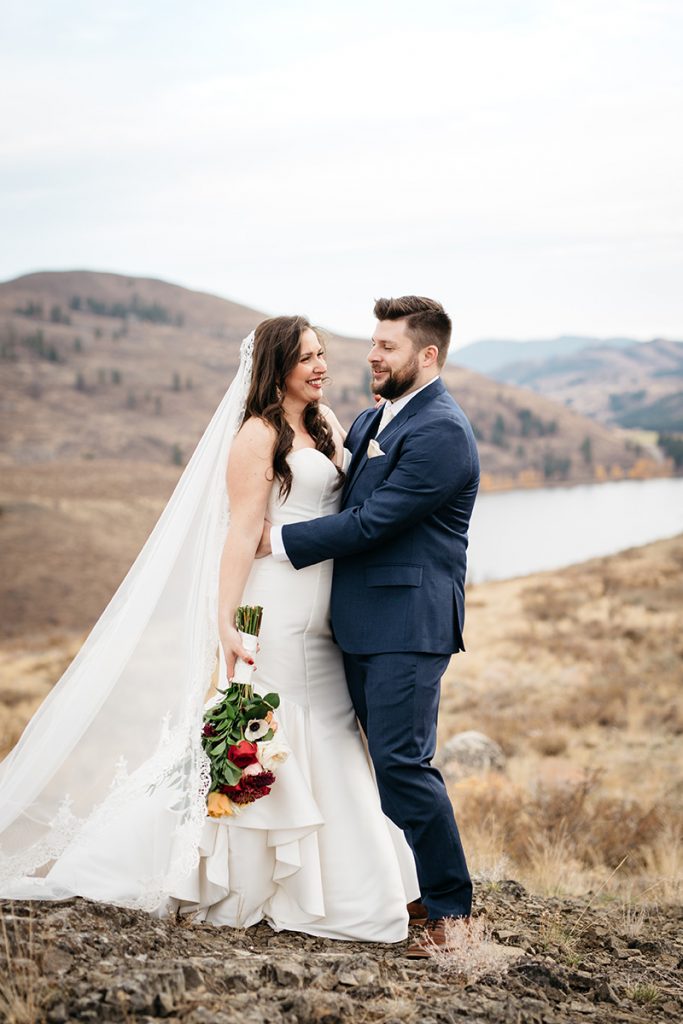 Sun Mountain Lodge Wedding Photographer