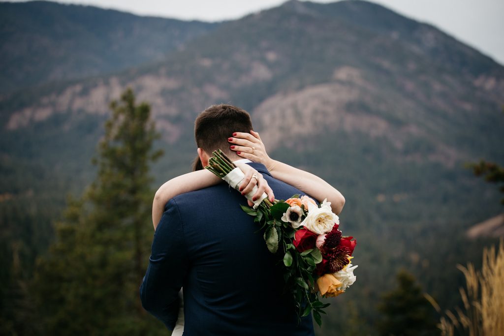 Sun Mountain Lodge Wedding Photographer