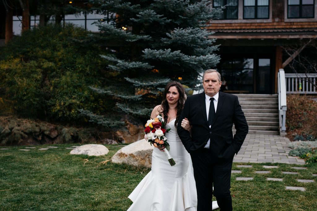 Sun Mountain Lodge Wedding Photographer