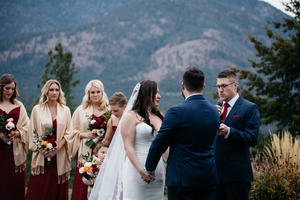 Sun Mountain Lodge Wedding Photographer