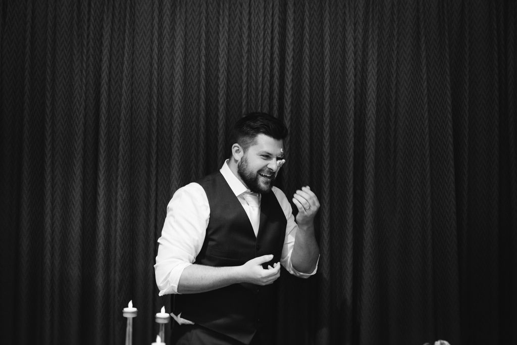 Sun Mountain Lodge Wedding Photographer