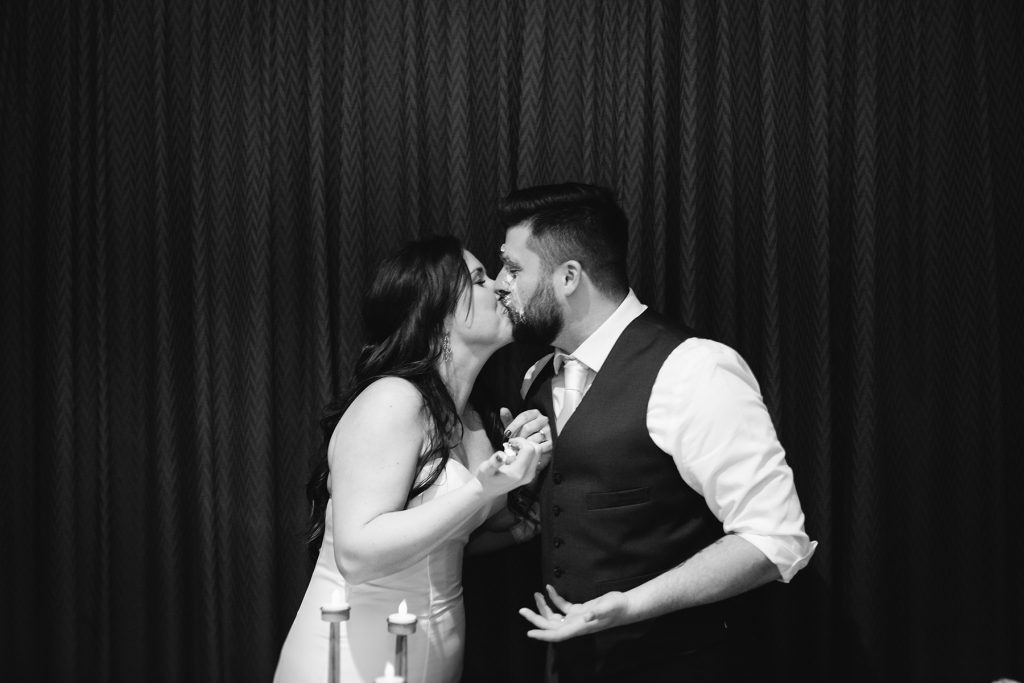 Sun Mountain Lodge Wedding Photographer