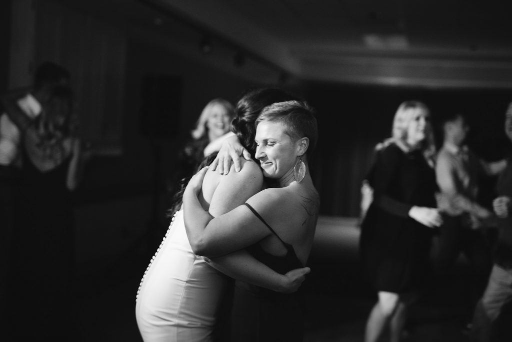 Sun Mountain Lodge Wedding Photographer