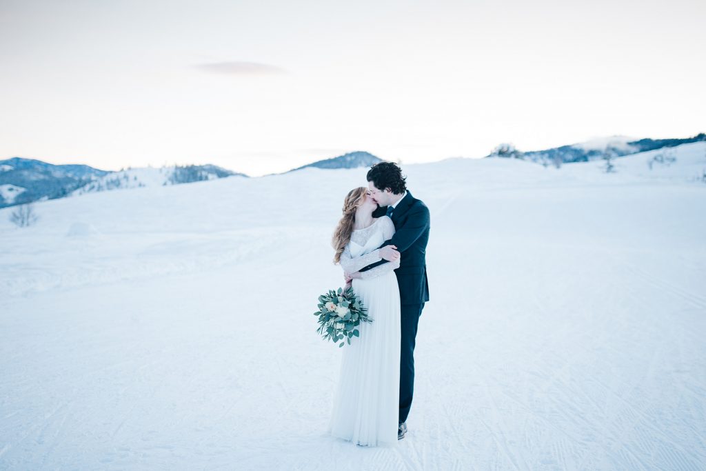 Winter Wedding Sun Mountain Lodge