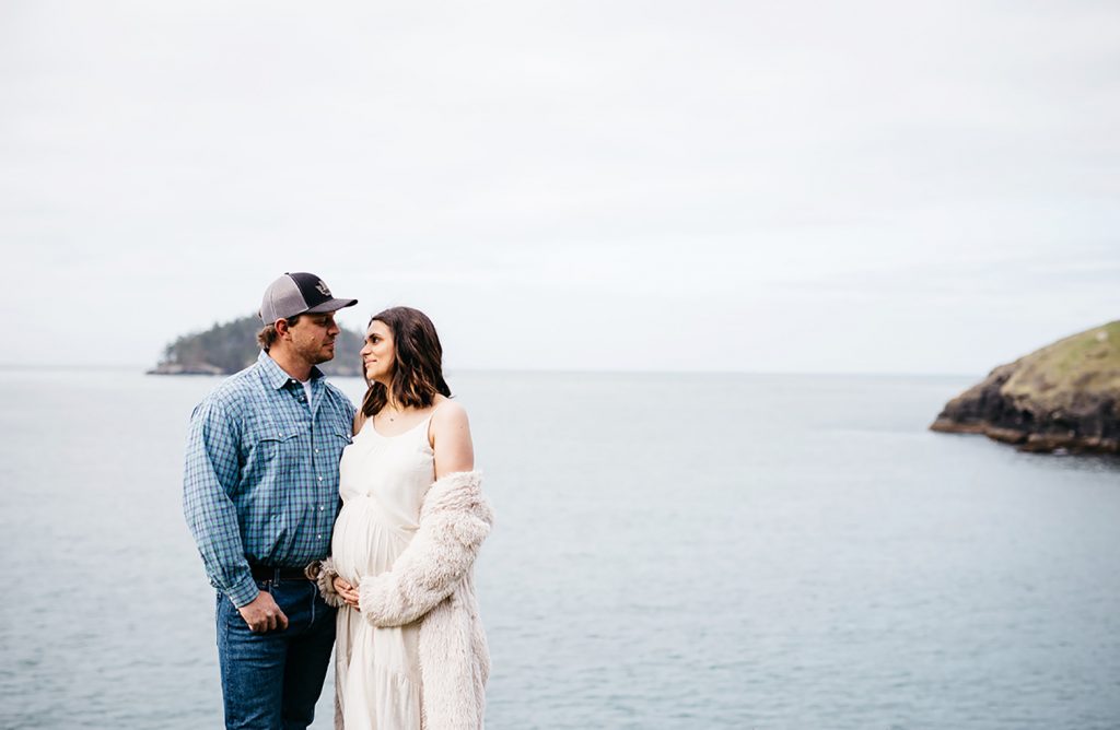 Whidbey Island Maternity Photographer 