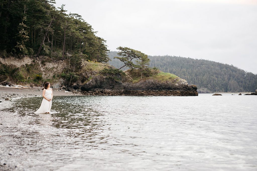 Whidbey Island Maternity Photographer 