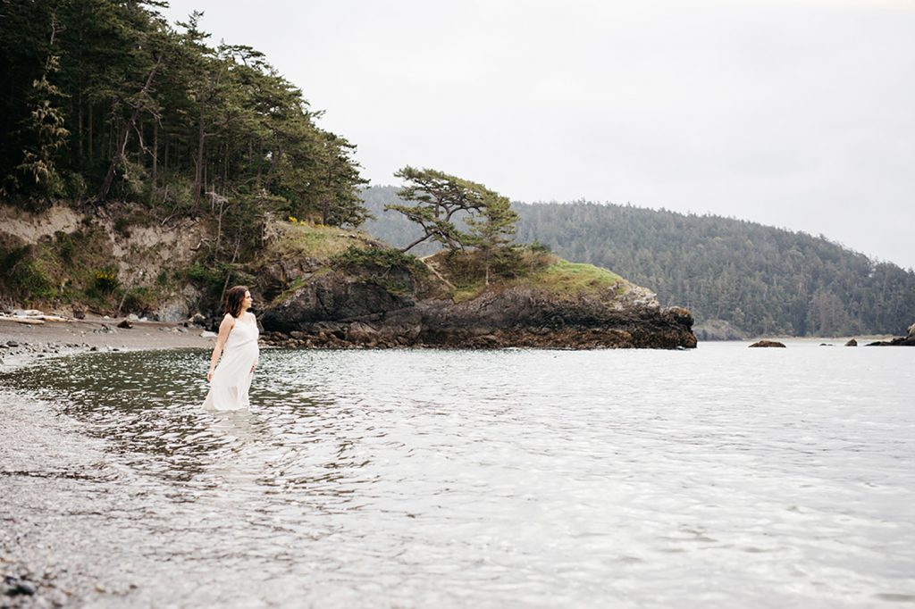 Whidbey Island Maternity Photographer 