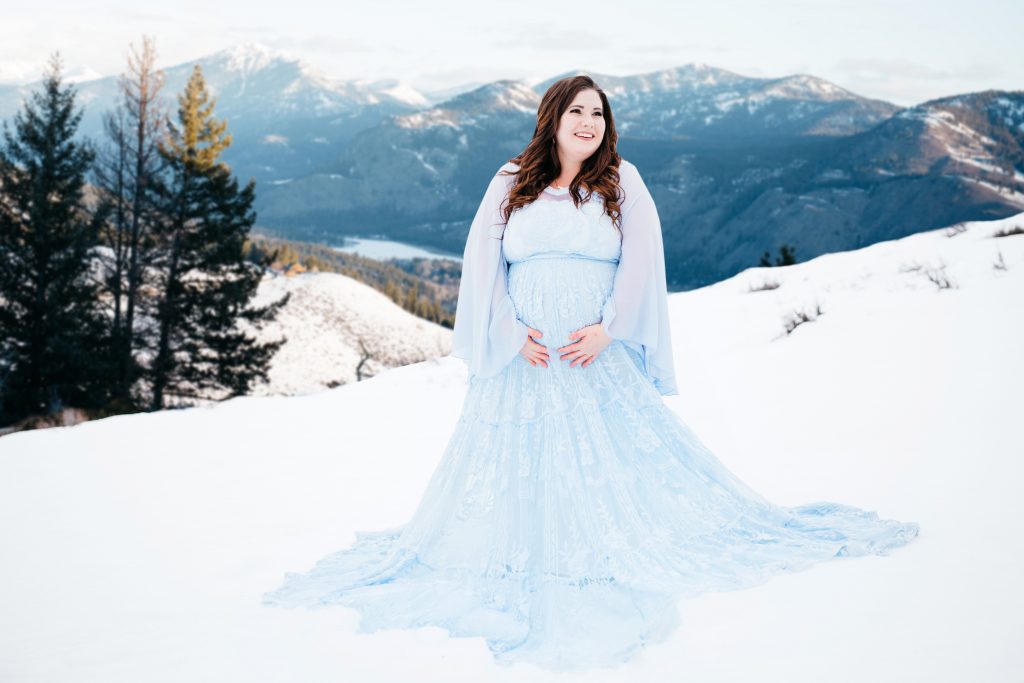 Methow Valley Maternity Photographer