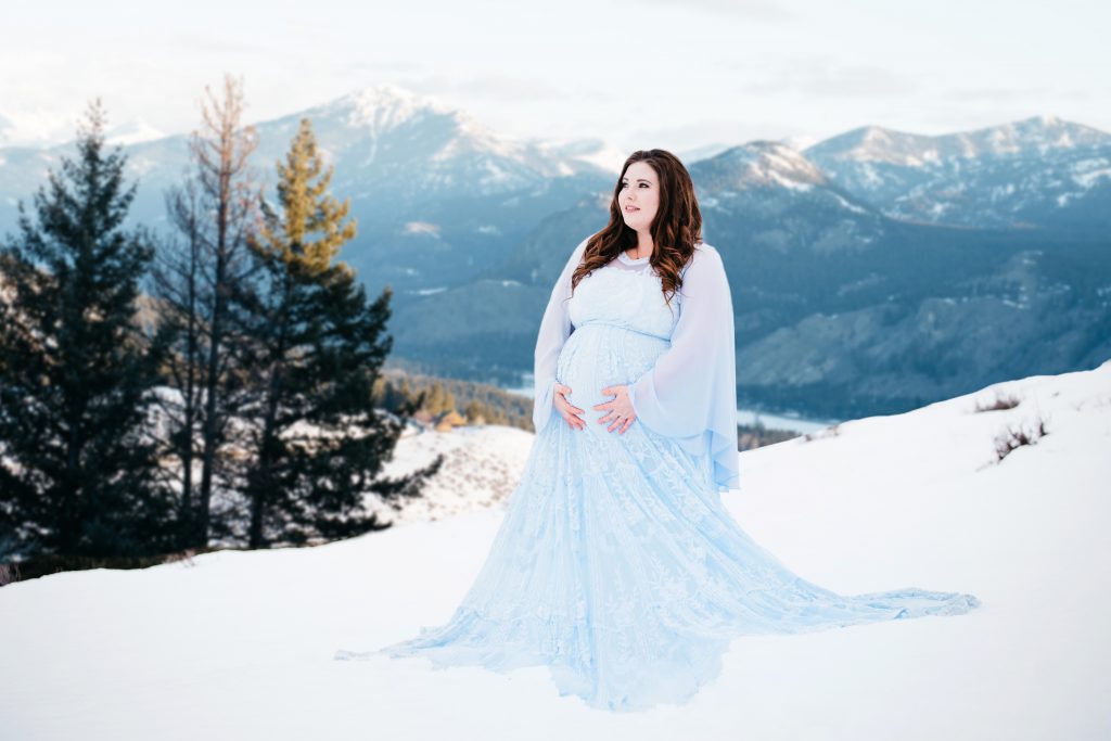Methow Valley Maternity Photographer